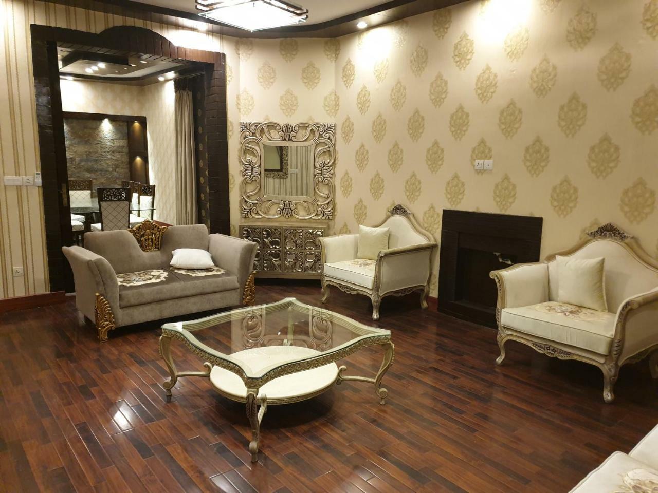 Royal Villa F-10/2 Islamabad Exterior foto